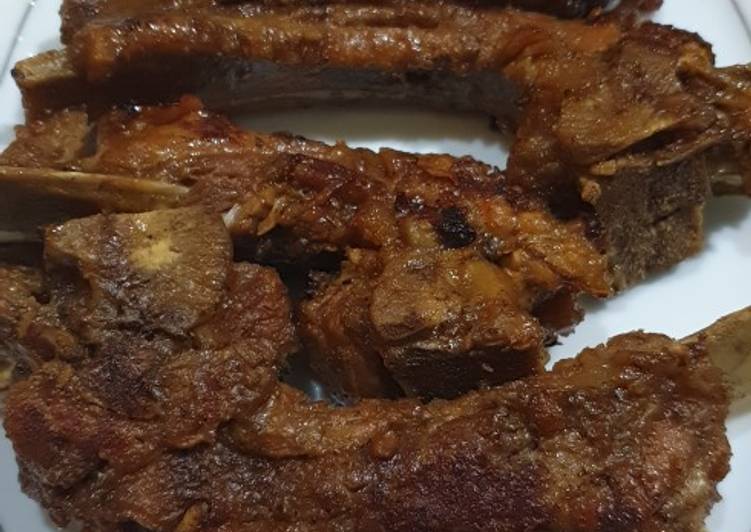 Langkah Mudah untuk Membuat Iga babi bakar madu / Honey pork ribs yang Menggugah Selera