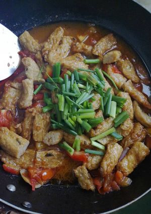 Hình của món Chả cá xào cà chua.