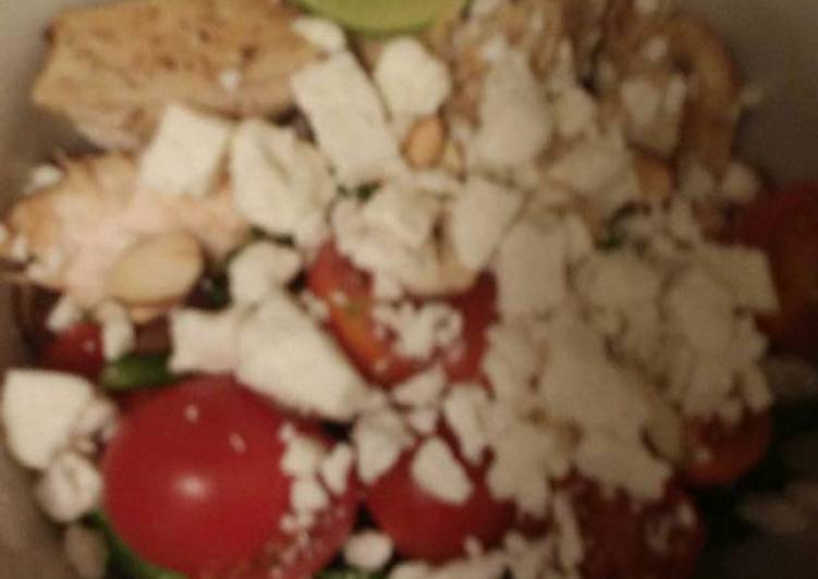 Red Quinoa Chicken Bowl Red Quinoa Chicken Bowl
