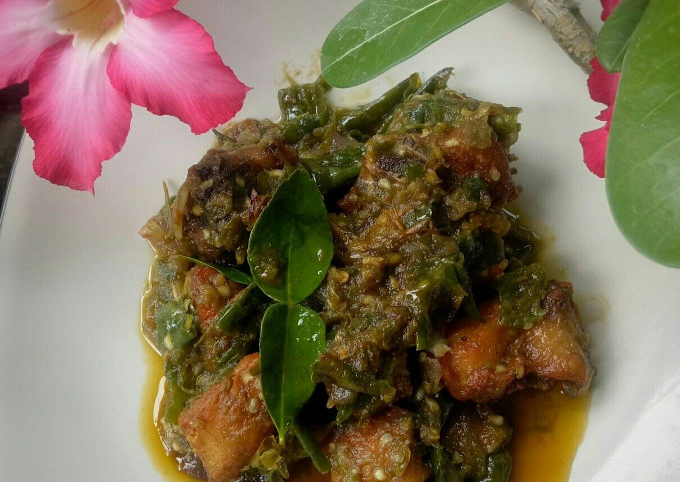 Ayam Goreng Cabe Ijo