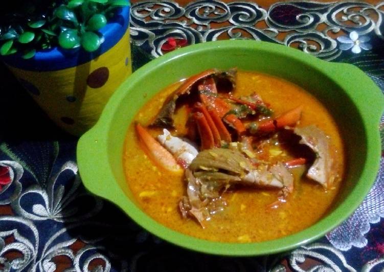 Kari Kepiting Kenari