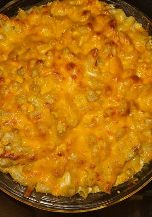 A picture of Mac and cheesy.