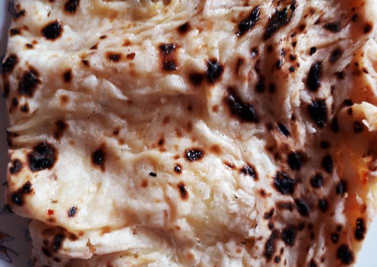Recipe of Quick Aloo stuffed garlic naan