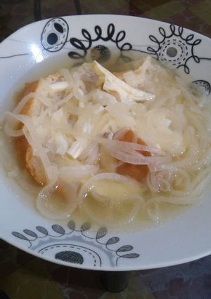 Una foto de Sopa de cebolla