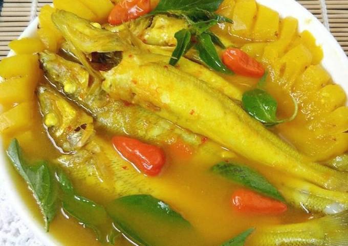 Resep Ikan Lempah Kuning Khas Bangka Oleh Vega Angreini Lubis Cookpad 7833