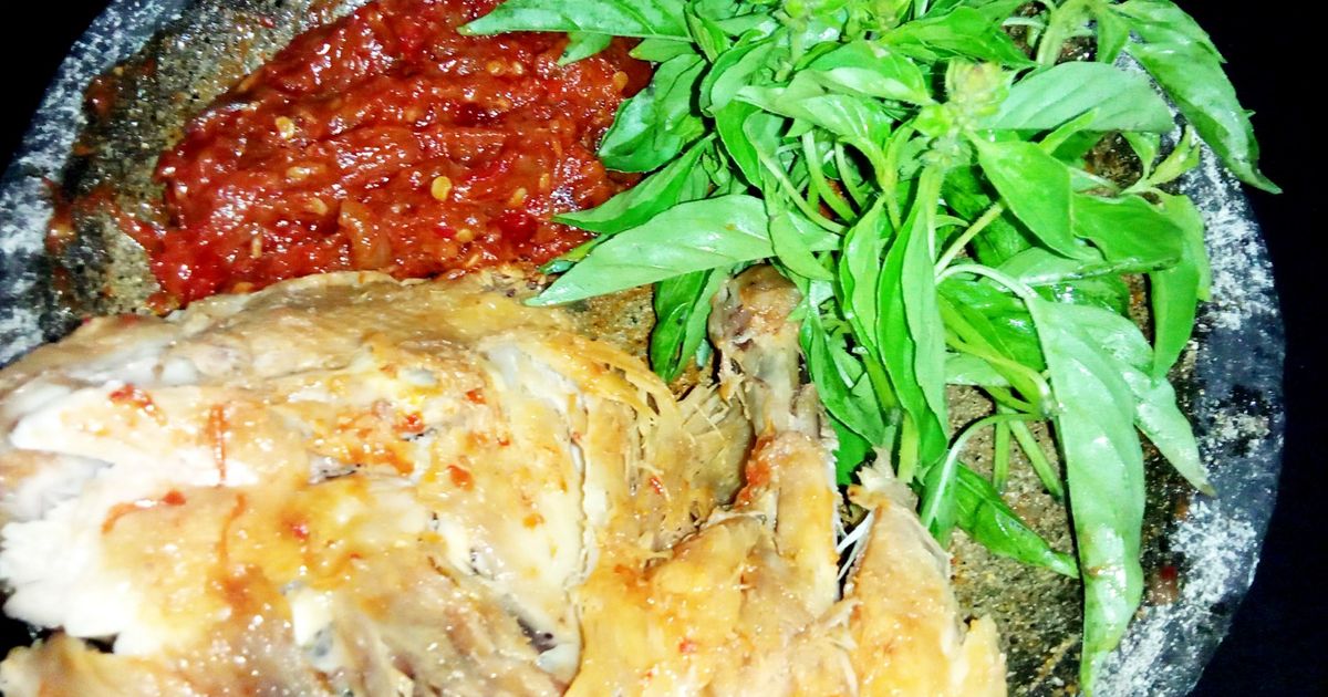 Ayam Penyet Cobek