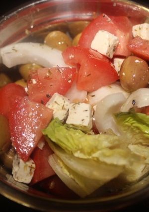 Foto principal de Ensalada con queso especiado