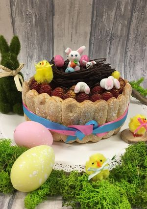 Une photo de Charlotte chocolat / framboise