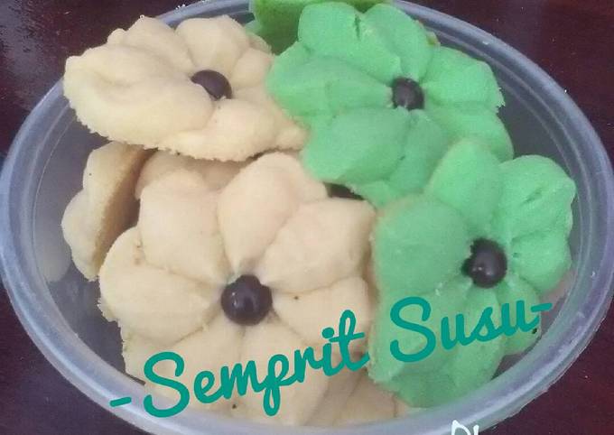 Semprit Susu (resep Fah Umi Yasmin)