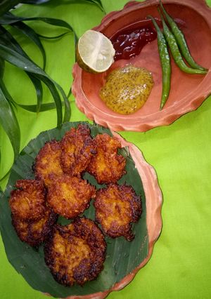 মান কচুর বড়া (man kochu bora recipe in bengali) রেসিপির প্রধান ছবি