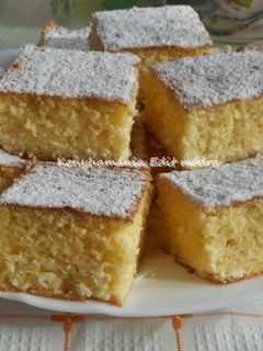 Pillekönnyű grízes túrós kevert recept fotója