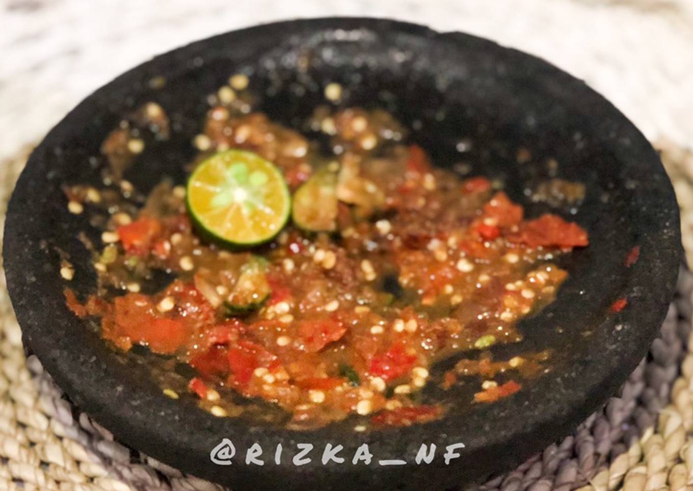 Sambal terasi mentah