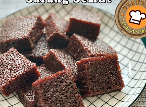 Gambar Kek Gula Hangus Sarang Semut Sukatan Cawan (Tanpa Perap)