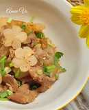 Thịt vai heo kho củ cải