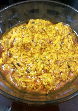 A picture of Gratted mango pickle (spicy).