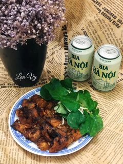 Hình của món Thịt ba rọi 1 nắng áp chảo.
