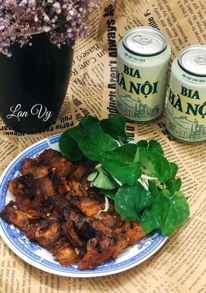 Hình của món Thịt ba rọi 1 nắng áp chảo.