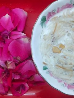 தேங்காய் துருவல் சேர்த்த பால் பாயாசம்(pal payasam recipe in tamil) செய்முறை முக்கிய புகைப்படம்