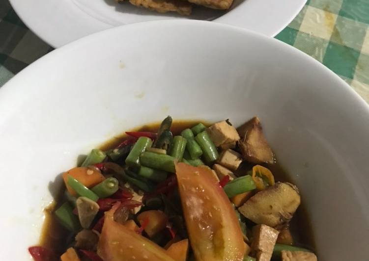 Asem-asem Tahu (Vegetarian)
