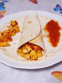 Una foto de Fajitas de pollo a mi manera 😊