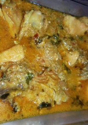 A picture of Gravy Chicken chatkhara.