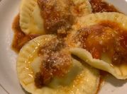 Una foto di tortelli di patate