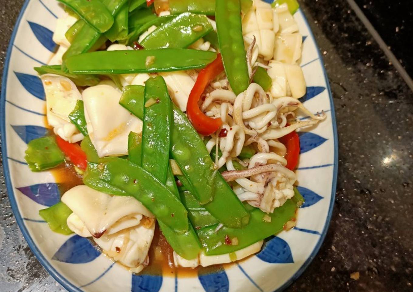 Stir Fry Squid with Flat Green Beans