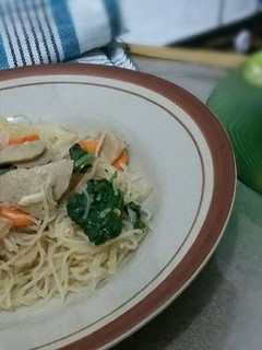 Foto resep Bihun goreng sayur with bakso