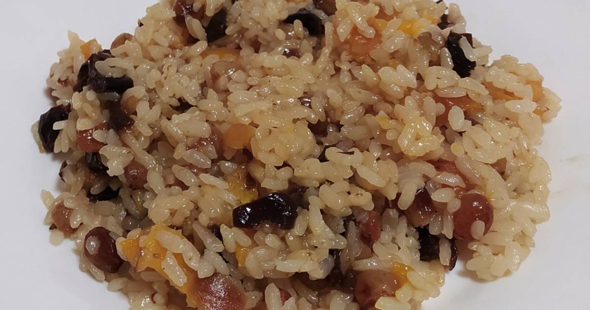 Сладкий плов с яблоками и изюмом. Армянский фруктовый плов. Плов. Сладкий рис с мороженым и изюмом. Фруктовый плов с рисом рецепт.