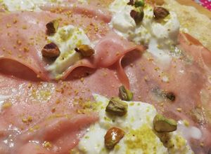 Foto di Pizza bolognese con impasto 24h