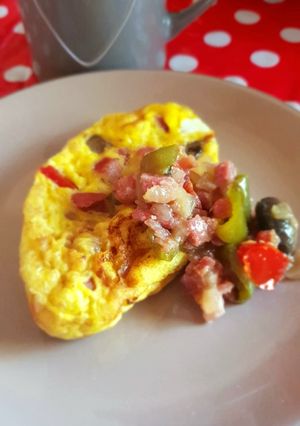 A picture of Farmer-style omelette.