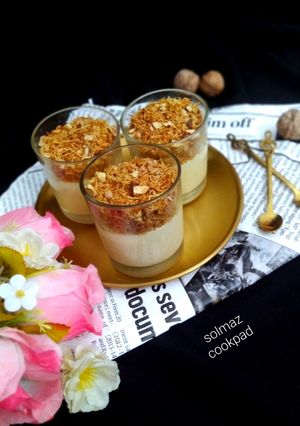 عکسی از دستور دسر آرد ذرت با رویه کادایفsolmaz