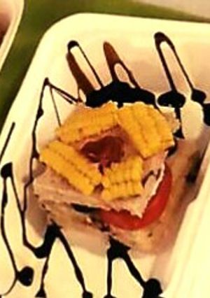 A picture of Fruit sandwich.