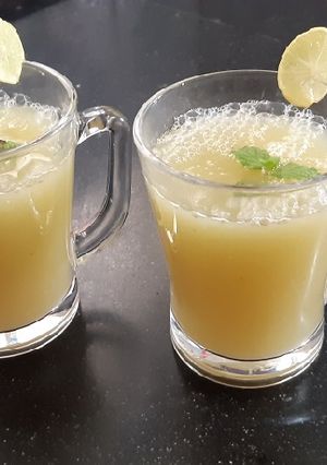 સરગવા નો જ્યુસ (Saragva Juice Recipe In Gujarati) રેસીપી મુખ્ય ફોટો