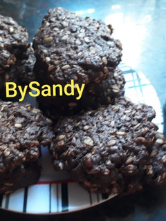 Una foto de Cookies veganas de avena. 5' de Preparación. 15' de cocción #DMA