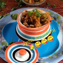 A picture of Cauliflower with Potato sabji Gobhi ki sabji.