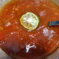 A picture of Sambel tomat.