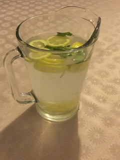 Una foto de Agua fresca saborizada