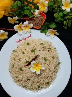 जीरा राइस (jeera rice recipe in Hindi) रेसिपी मुख्य फोटो