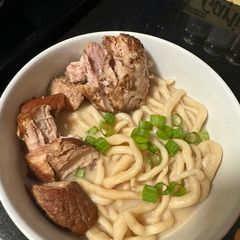 A picture of Ramen but start from bones and flour.