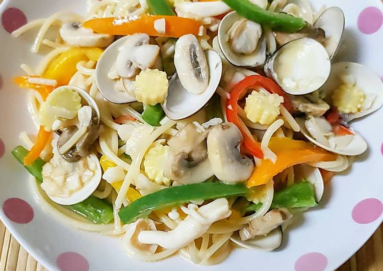 かにの蒜味蛤蜊義大利麵