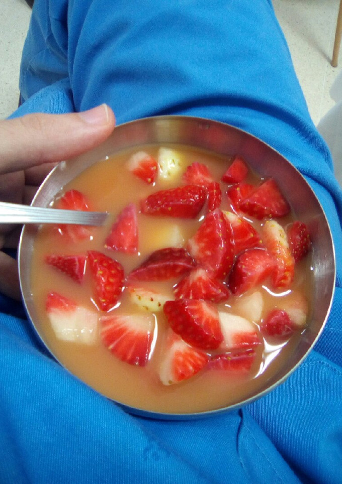 Una foto de Fresas con zumo