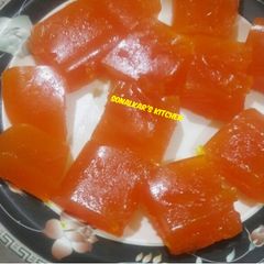 A picture of Karachi Halwa.