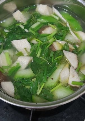 Hình của món Canh bí xanh, nấm đùi gà.