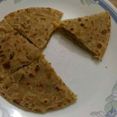A picture of Pizza 🍕 parantha.