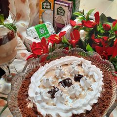 A picture of Candi dessert.