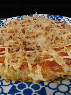 Una foto de Okonomiyaki a mi estilo