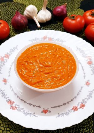 પીઝા સોસ (Pizza sauce recipe in Gujarati) રેસીપી મુખ્ય ફોટો