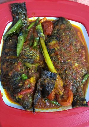 Foto resep Ikan Nila Pesmol Pedas