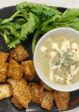 A picture of Leek and Potato Soup.